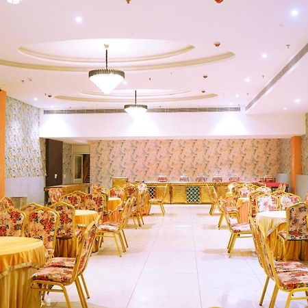 Aa Hotels & Resorts Zirakpur エクステリア 写真